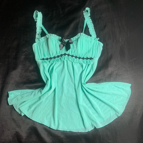 Frederick’s of Hollywood top - Picture 2 of 14